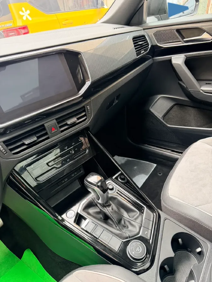 2020 Volkswagen Tayron X 2.0T 220HP L4 7DCT,autocango,china used car exporter,china ev exporter,chinese used car exporter,chinese used ev exporter