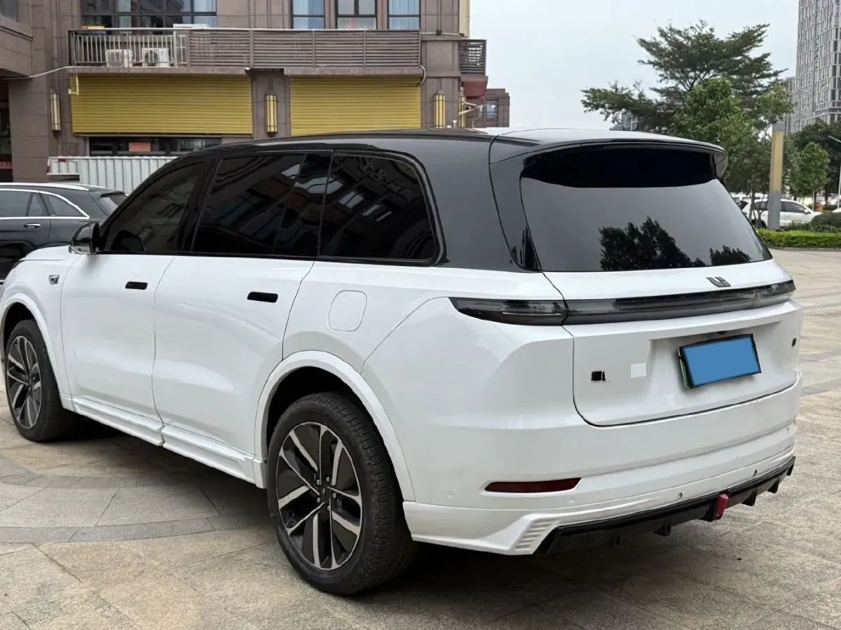 2022 Li L9 Range Extended 154HP REEV 42.6KWH,autocango,china used car exporter,china ev exporter,chinese used car exporter,chinese used ev exporter