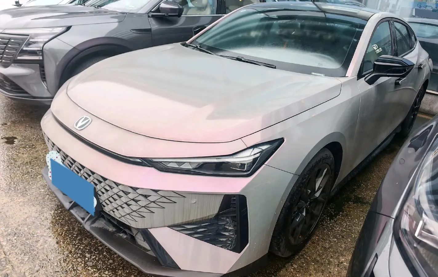 2024 ChangAn UNI-V 1.5T 188HP L4 7DCT,autocango,china used car exporter,china ev exporter,chinese used car exporter,chinese used ev exporter