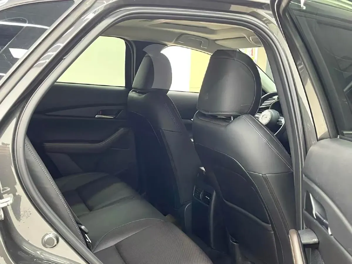 2022 Mazda CX-30 2.0L 158HP L4 6AT,autocango,china used car exporter,china ev exporter,chinese used car exporter,chinese used ev exporter