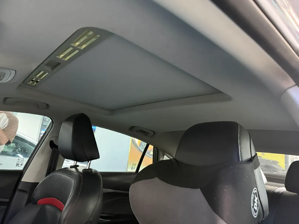 2021 MG 5 1.5T 173HP L4 7DCT,autocango,china used car exporter,china ev exporter,chinese used car exporter,chinese used ev exporter