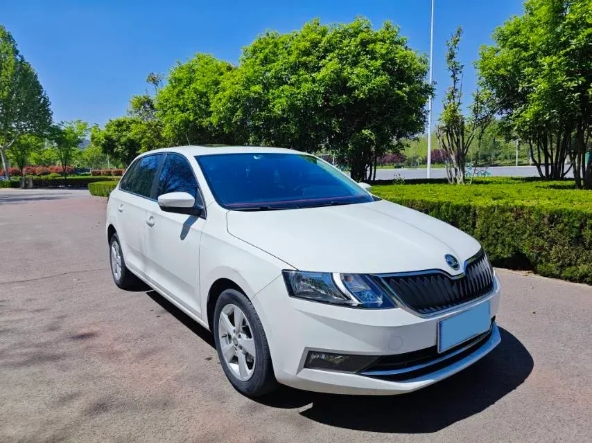 2018 Skoda Rapid Spaceback 1.6L 110HP L4 6AT,autocango,china used car exporter,china ev exporter,chinese used car exporter,chinese used ev exporter