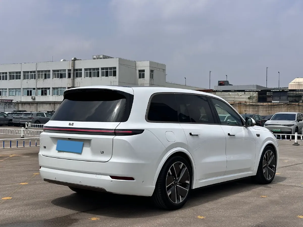 2025 Li L9 Range Extended 154HP REEV,autocango,china used car exporter,china ev exporter,chinese used car exporter,chinese used ev exporter