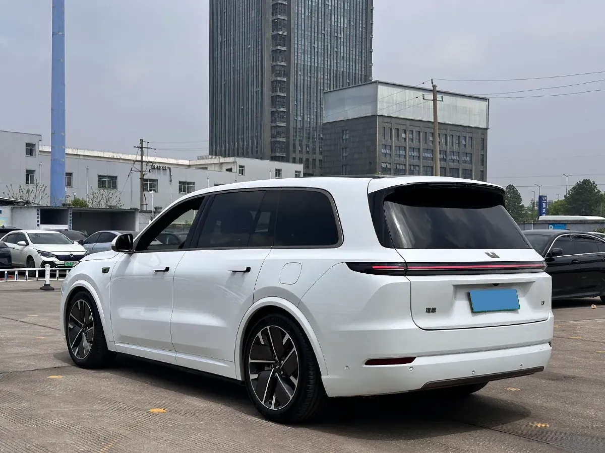 2025 Li L9 Range Extended 154HP REEV,autocango,china used car exporter,china ev exporter,chinese used car exporter,chinese used ev exporter