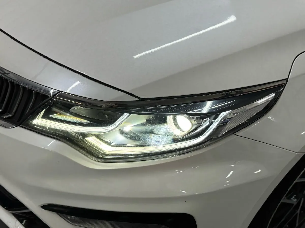 2019 Kia K5 1.6T 180HP L4 7DCT,autocango,china used car exporter,china ev exporter,chinese used car exporter,chinese used ev exporter