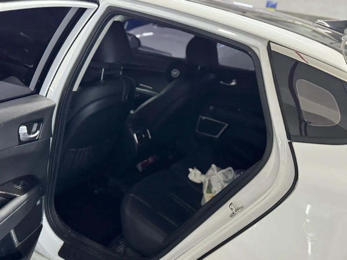 2019 Kia K5 1.6T 180HP L4 7DCT,autocango,china used car exporter,china ev exporter,chinese used car exporter,chinese used ev exporter