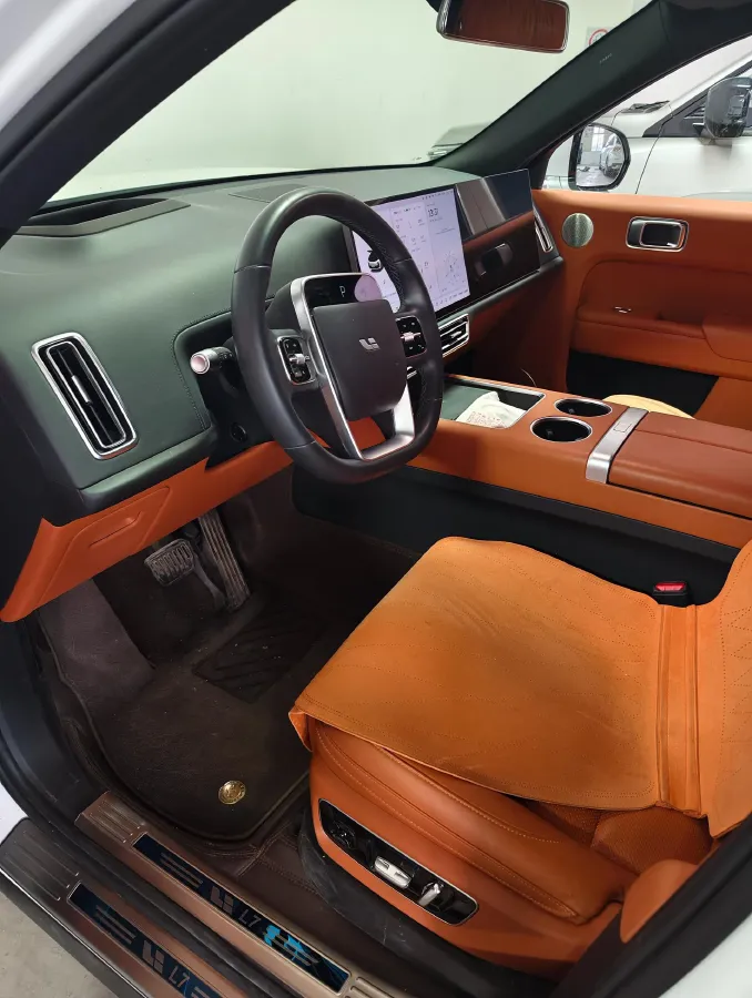 2023 Li L7 Range Extended 154HP REEV 40.9KWH,autocango,china used car exporter,china ev exporter,chinese used car exporter,chinese used ev exporter