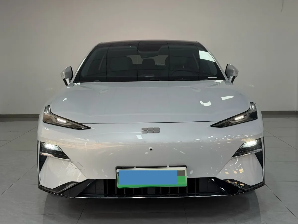 2024 Geely Galaxy E8 BEV 62KWH,autocango,china used car exporter,china ev exporter,chinese used car exporter,chinese used ev exporter