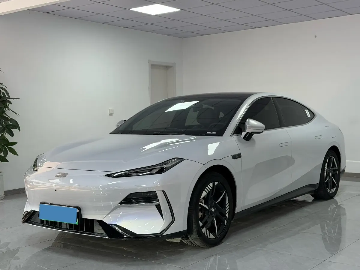 2024 Geely Galaxy E8 BEV 62KWH,autocango,china used car exporter,china ev exporter,chinese used car exporter,chinese used ev exporter