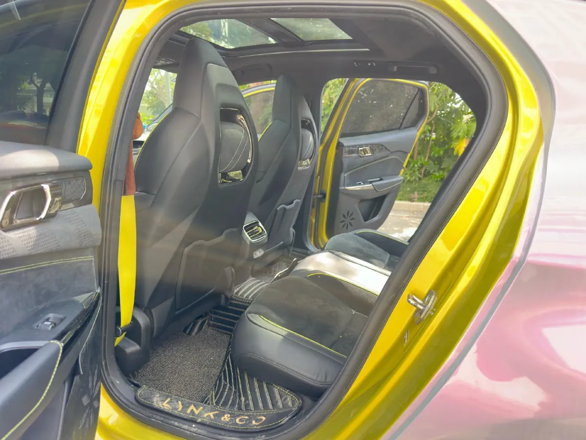 2019 LYNK&CO 03 2.0T 254HP L4 8AT,autocango,china used car exporter,china ev exporter,chinese used car exporter,chinese used ev exporter