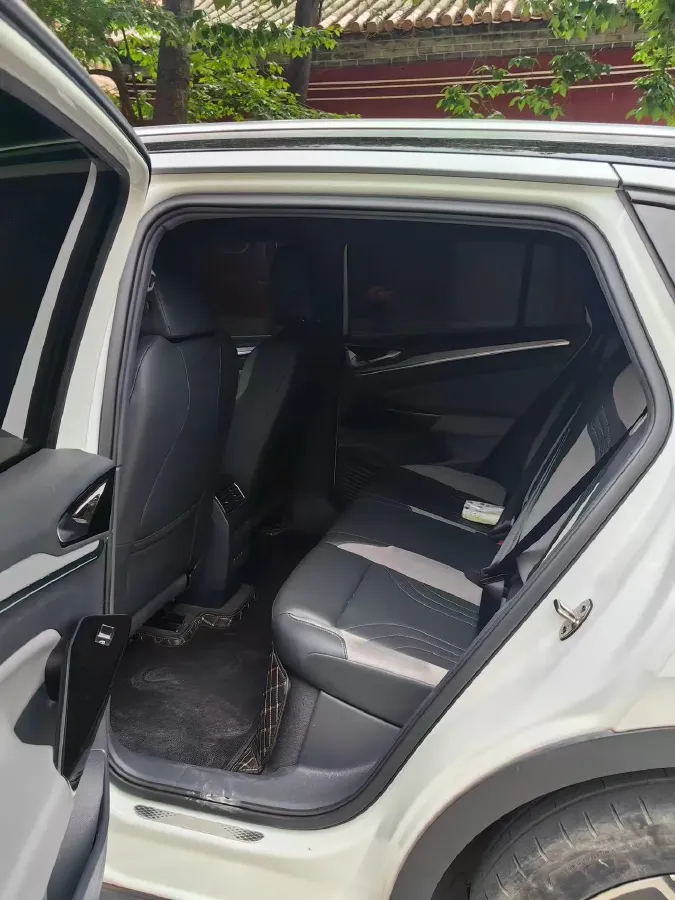 2022 Volkswagen ID.4 Crozz BEV 84.8KWH,autocango,china used car exporter,china ev exporter,chinese used car exporter,chinese used ev exporter