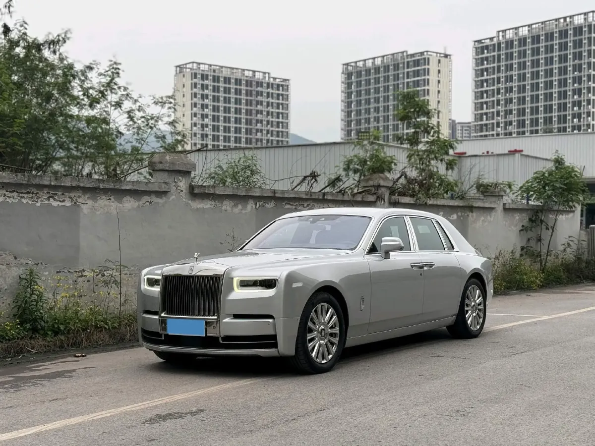 2018 Rolls-Royce Phantom 6.7T 571HP V12 8AT,autocango,china used car exporter,china ev exporter,chinese used car exporter,chinese used ev exporter