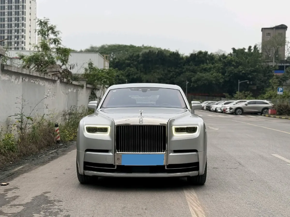 2018 Rolls-Royce Phantom 6.7T 571HP V12 8AT,autocango,china used car exporter,china ev exporter,chinese used car exporter,chinese used ev exporter