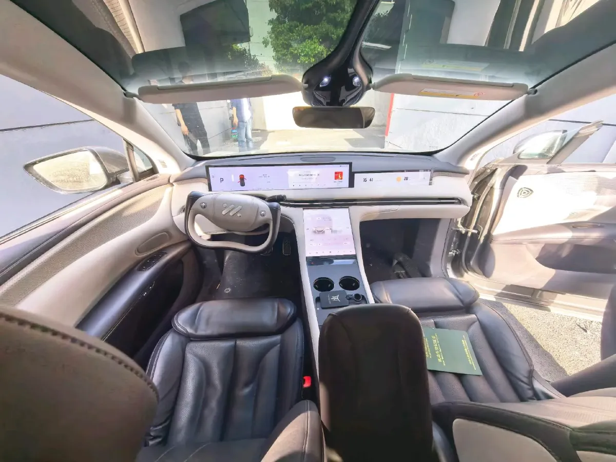 2023 IM LS7 BEV 90KWH,autocango,china used car exporter,china ev exporter,chinese used car exporter,chinese used ev exporter