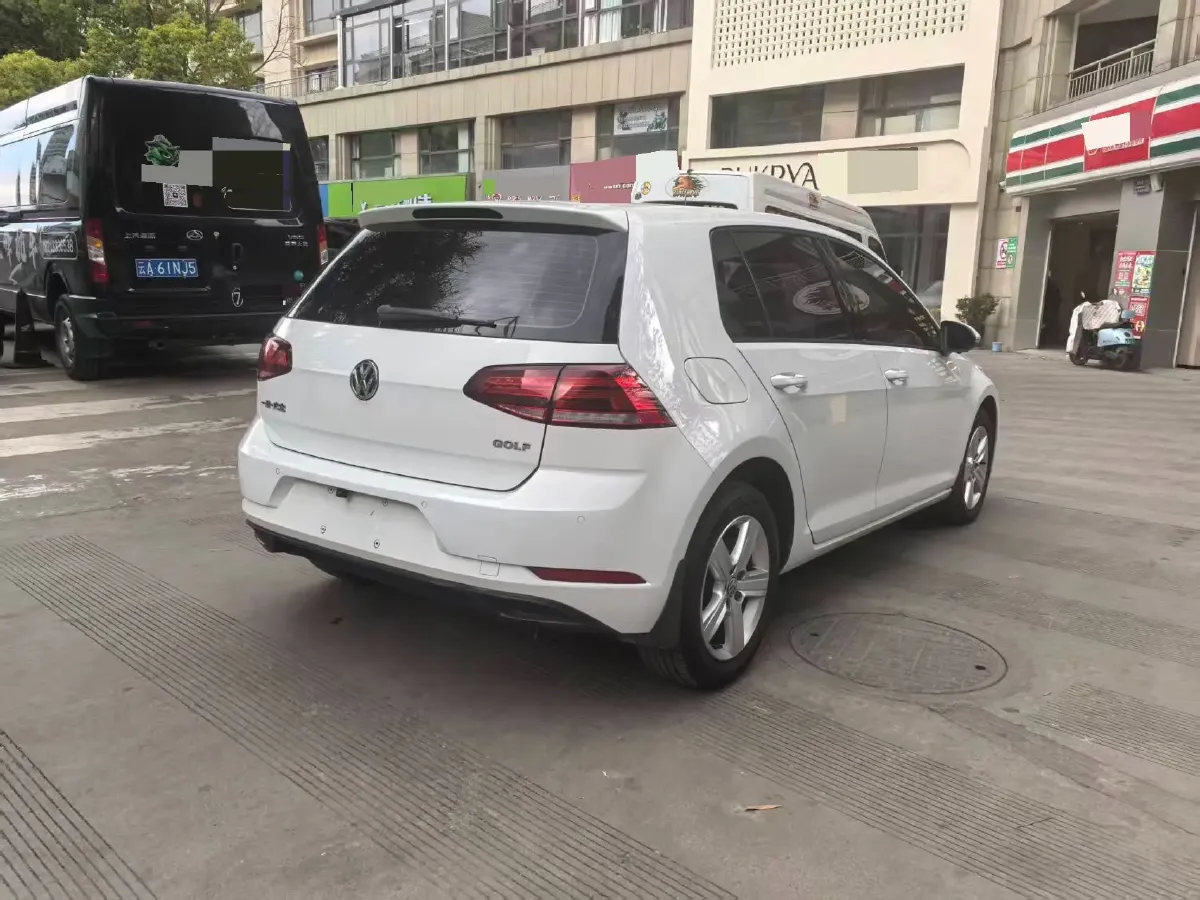 2019 Volkswagen Golf 1.6L 110HP L4 6AT,autocango,china used car exporter,china ev exporter,chinese used car exporter,chinese used ev exporter