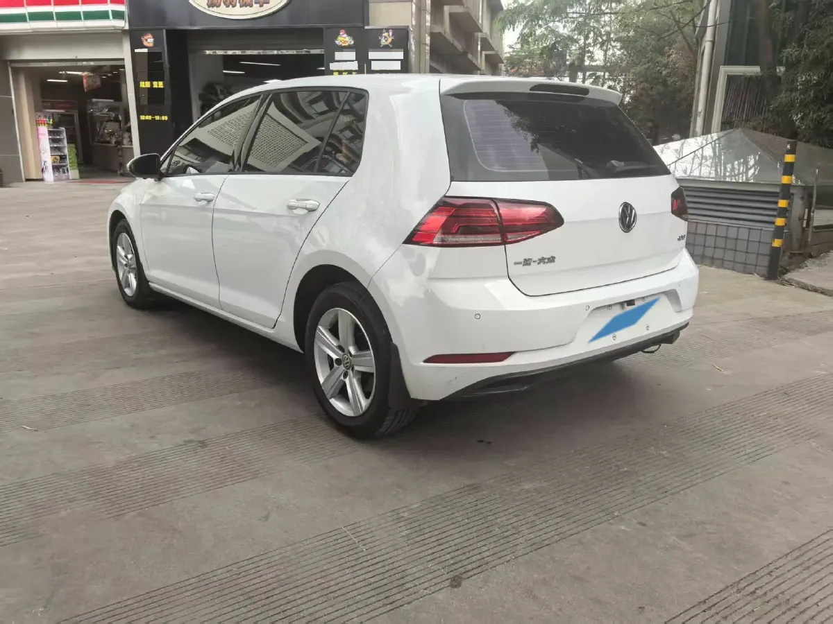 2019 Volkswagen Golf 1.6L 110HP L4 6AT,autocango,china used car exporter,china ev exporter,chinese used car exporter,chinese used ev exporter