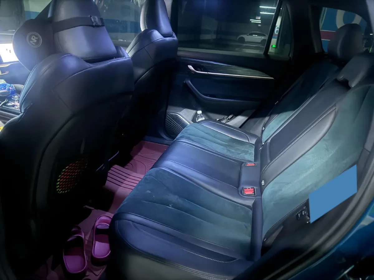 2021 Geely Monjaro 2.0T 238HP L4 8AT,autocango,china used car exporter,china ev exporter,chinese used car exporter,chinese used ev exporter