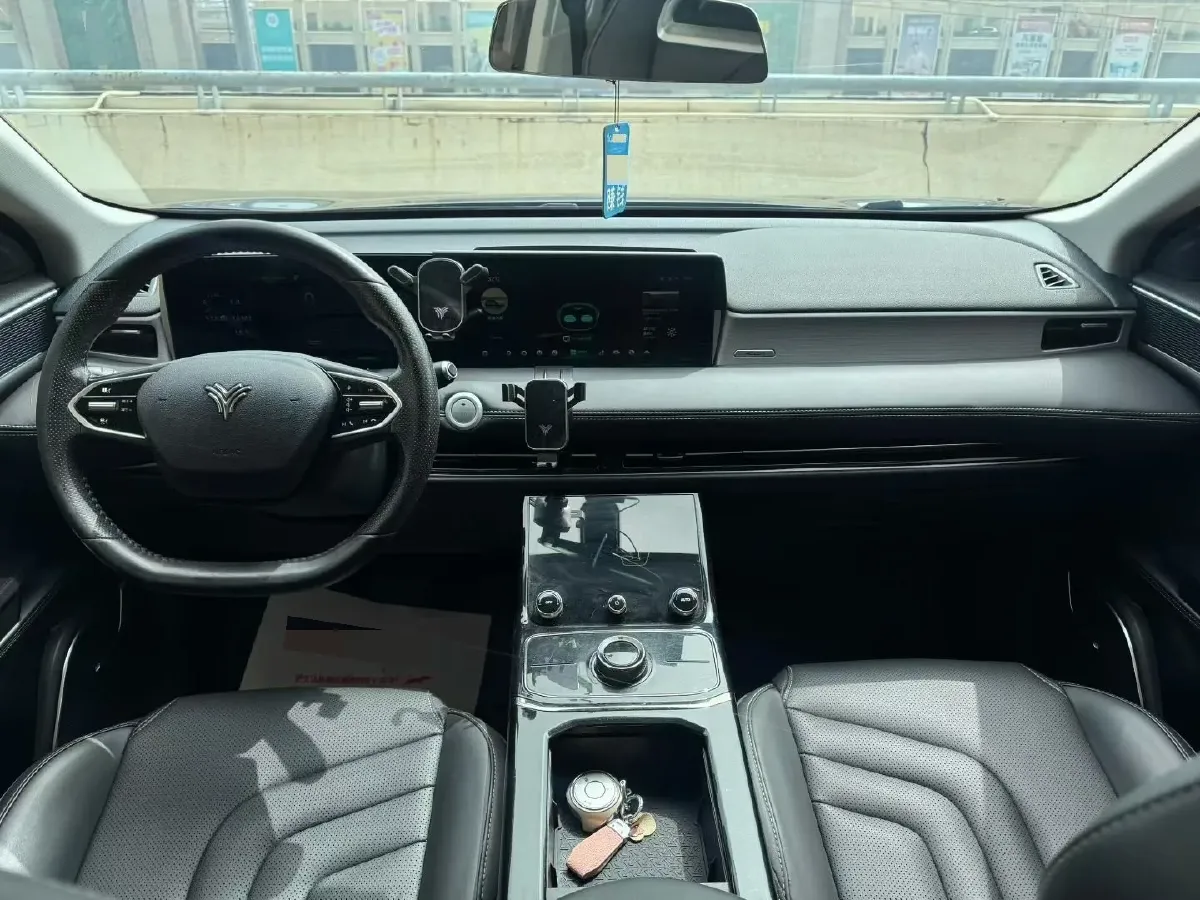 2021 Roewe RX5 1.5T 181HP L4 7DCT,autocango,china used car exporter,china ev exporter,chinese used car exporter,chinese used ev exporter