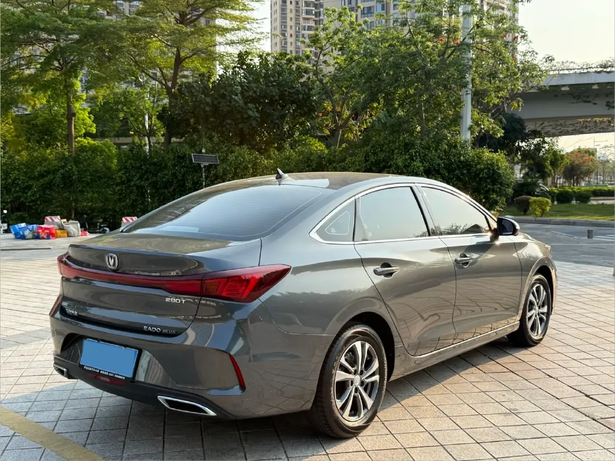 2022 ChangAn Eado 1.4T 160HP L4 7DCT,autocango,china used car exporter,china ev exporter,chinese used car exporter,chinese used ev exporter