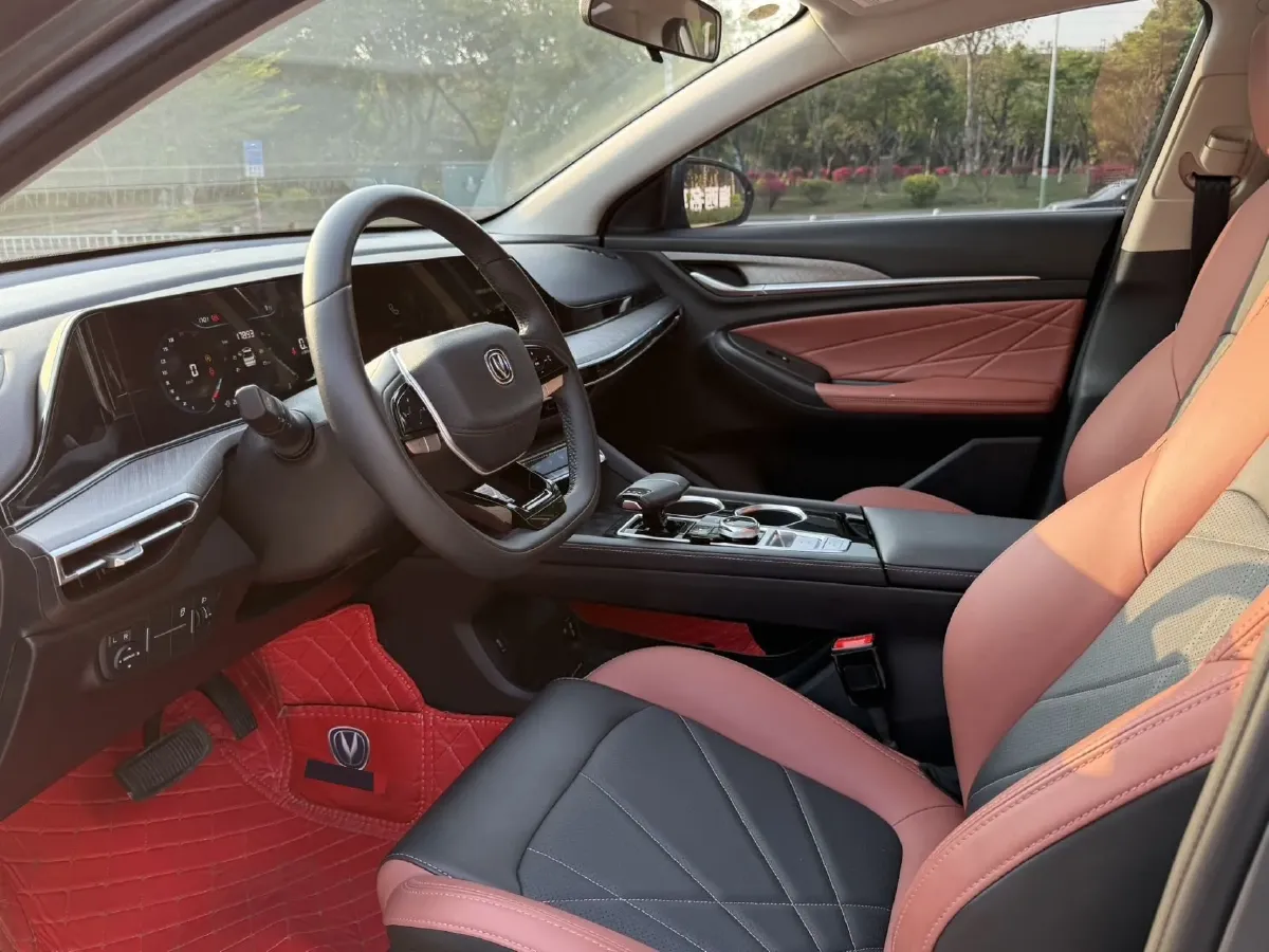 2022 ChangAn Eado 1.4T 160HP L4 7DCT,autocango,china used car exporter,china ev exporter,chinese used car exporter,chinese used ev exporter