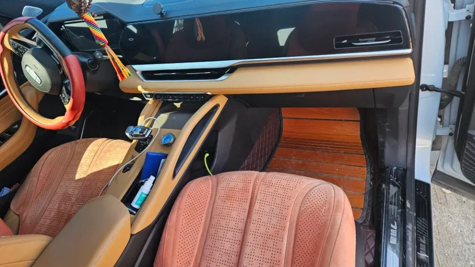 2022 Geely Monjaro 1.5T 150HP L3 3DHT PHEV 41.2KWH,autocango,china used car exporter,china ev exporter,chinese used car exporter,chinese used ev exporter