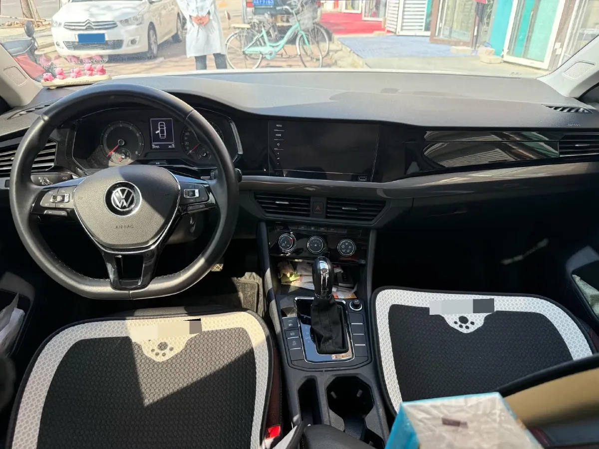 2021 Volkswagen Bora 1.5L 113HP L4 6AT,autocango,china used car exporter,china ev exporter,chinese used car exporter,chinese used ev exporter