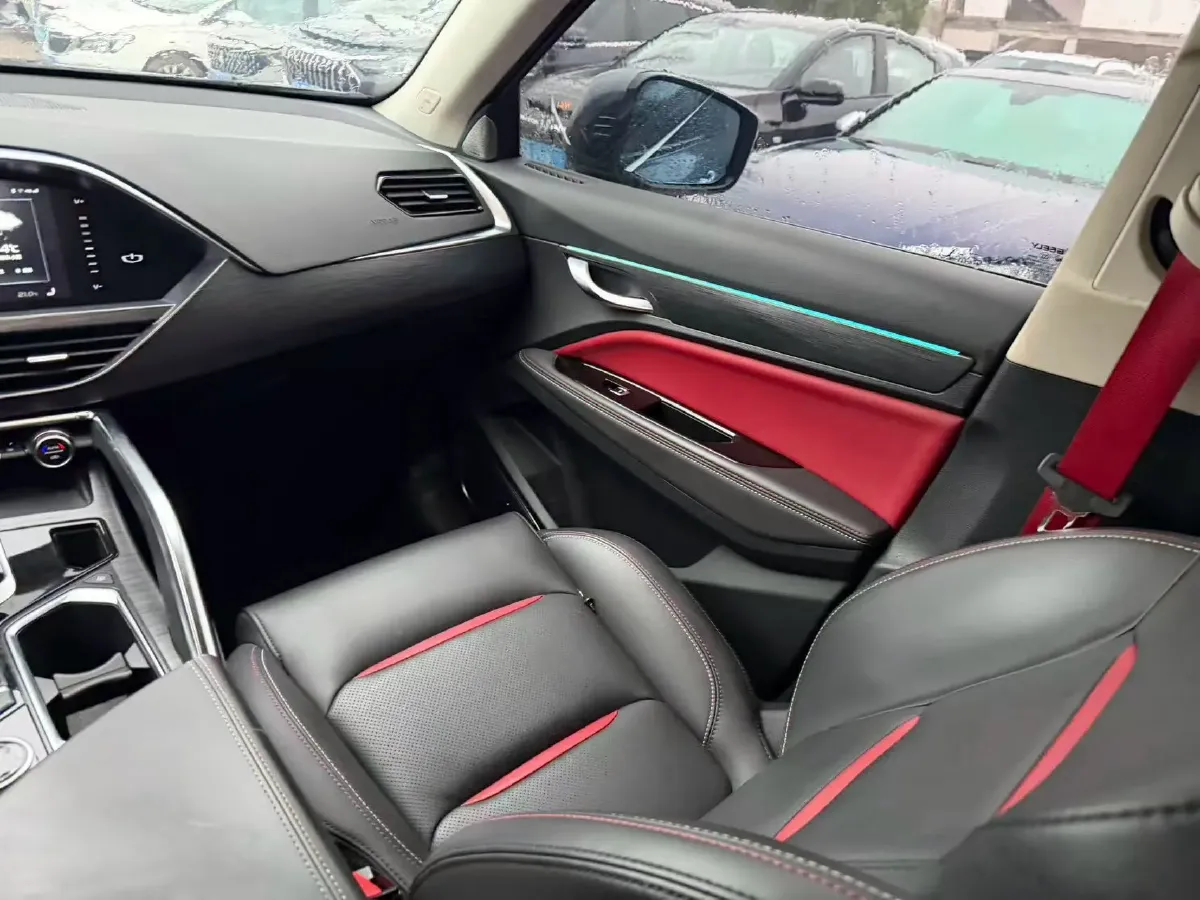 2020 Geely Tugella 2.0T 238HP L4 8AT,autocango,china used car exporter,china ev exporter,chinese used car exporter,chinese used ev exporter