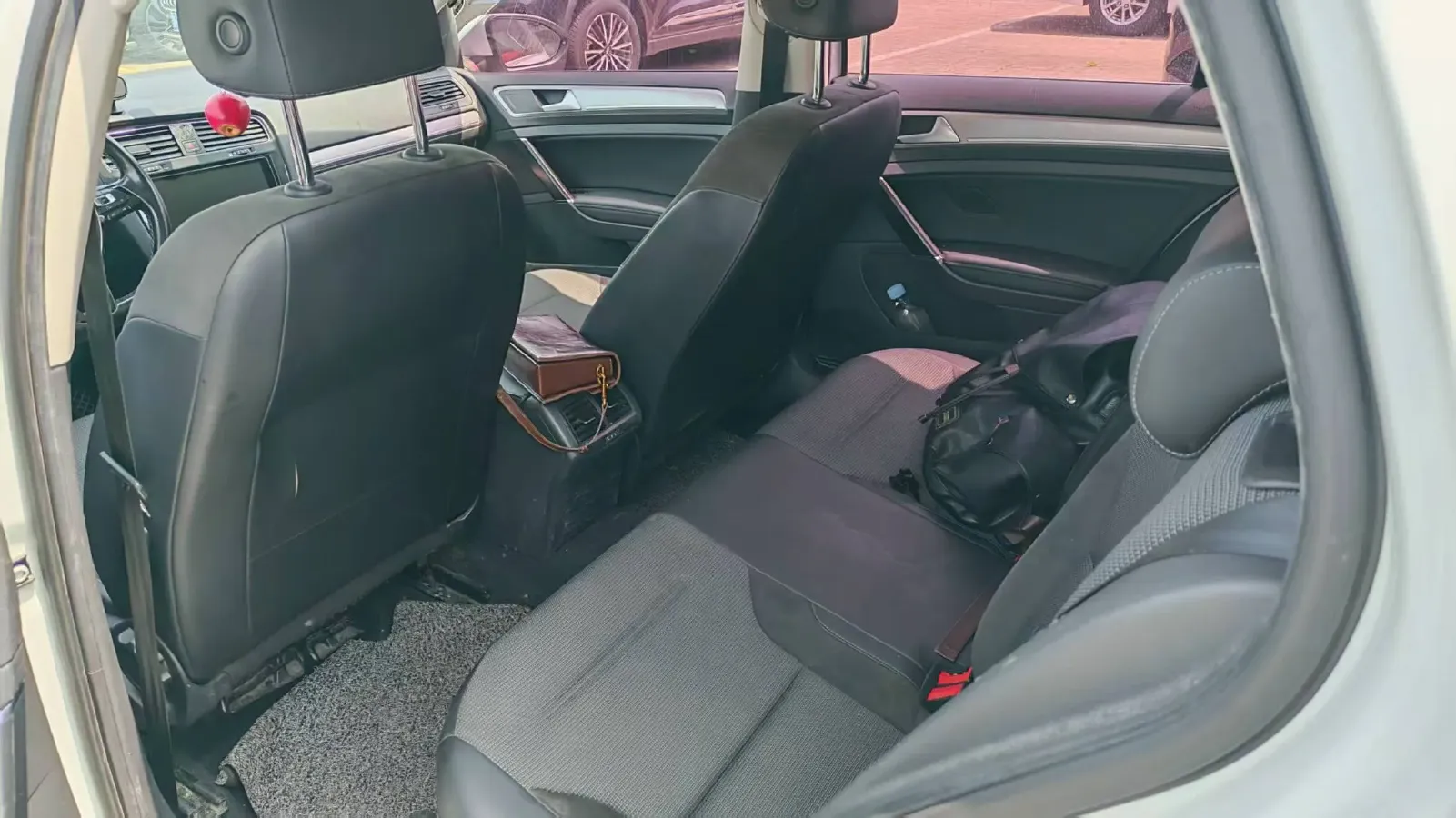 2018 Volkswagen Golf 1.6L 110HP L4 6AT,autocango,china used car exporter,china ev exporter,chinese used car exporter,chinese used ev exporter