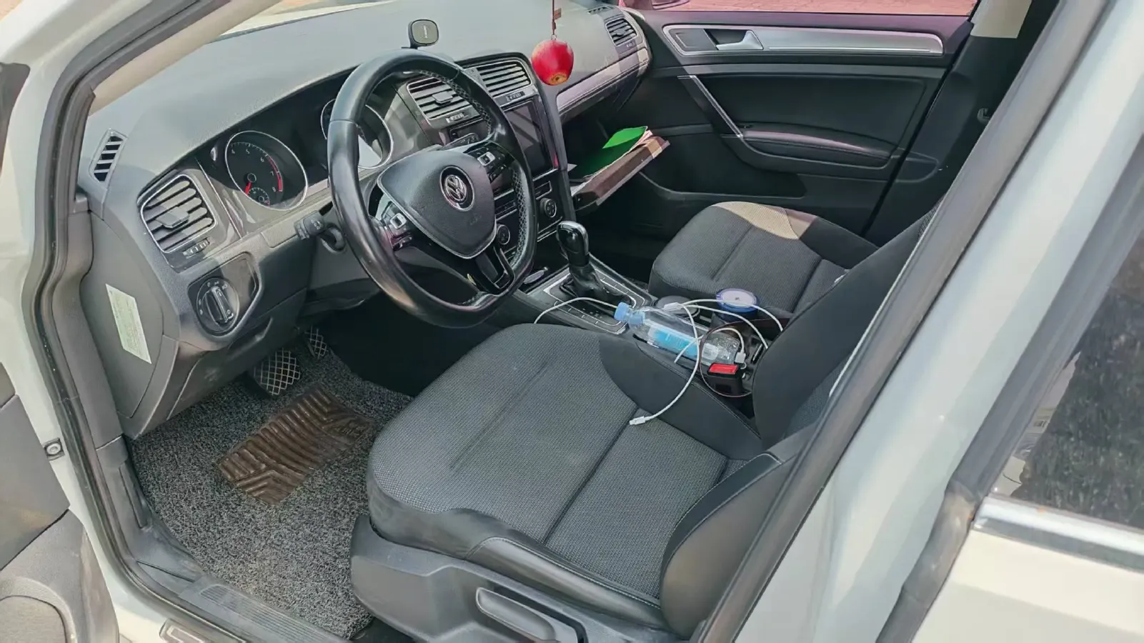 2018 Volkswagen Golf 1.6L 110HP L4 6AT,autocango,china used car exporter,china ev exporter,chinese used car exporter,chinese used ev exporter