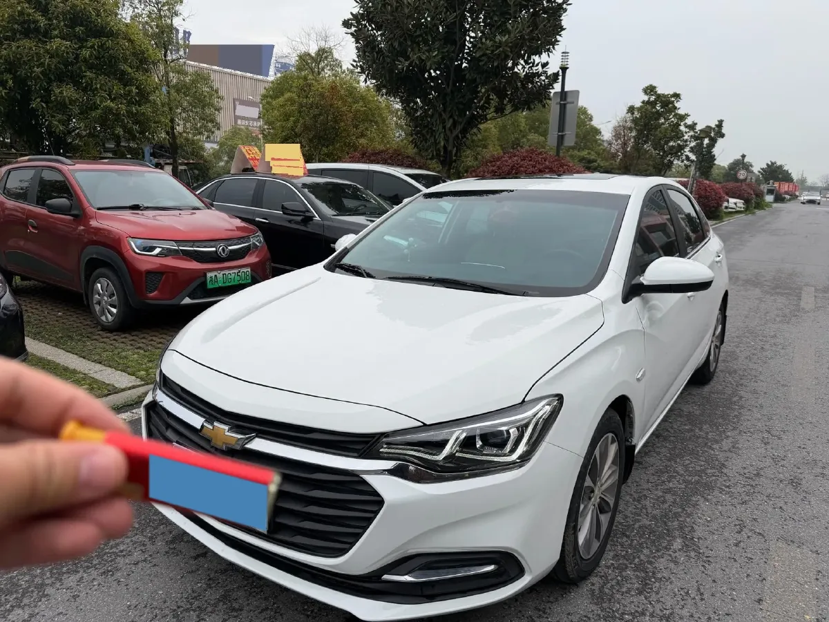 2021 Chevrolet Monza 1.5L 113HP L4 6AT,autocango,china used car exporter,china ev exporter,chinese used car exporter,chinese used ev exporter