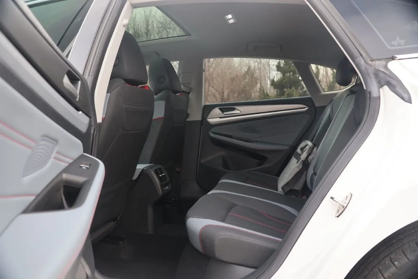 2023 Volkswagen Lamando 1.4T 150HP L4 7DCT,autocango,china used car exporter,china ev exporter,chinese used car exporter,chinese used ev exporter