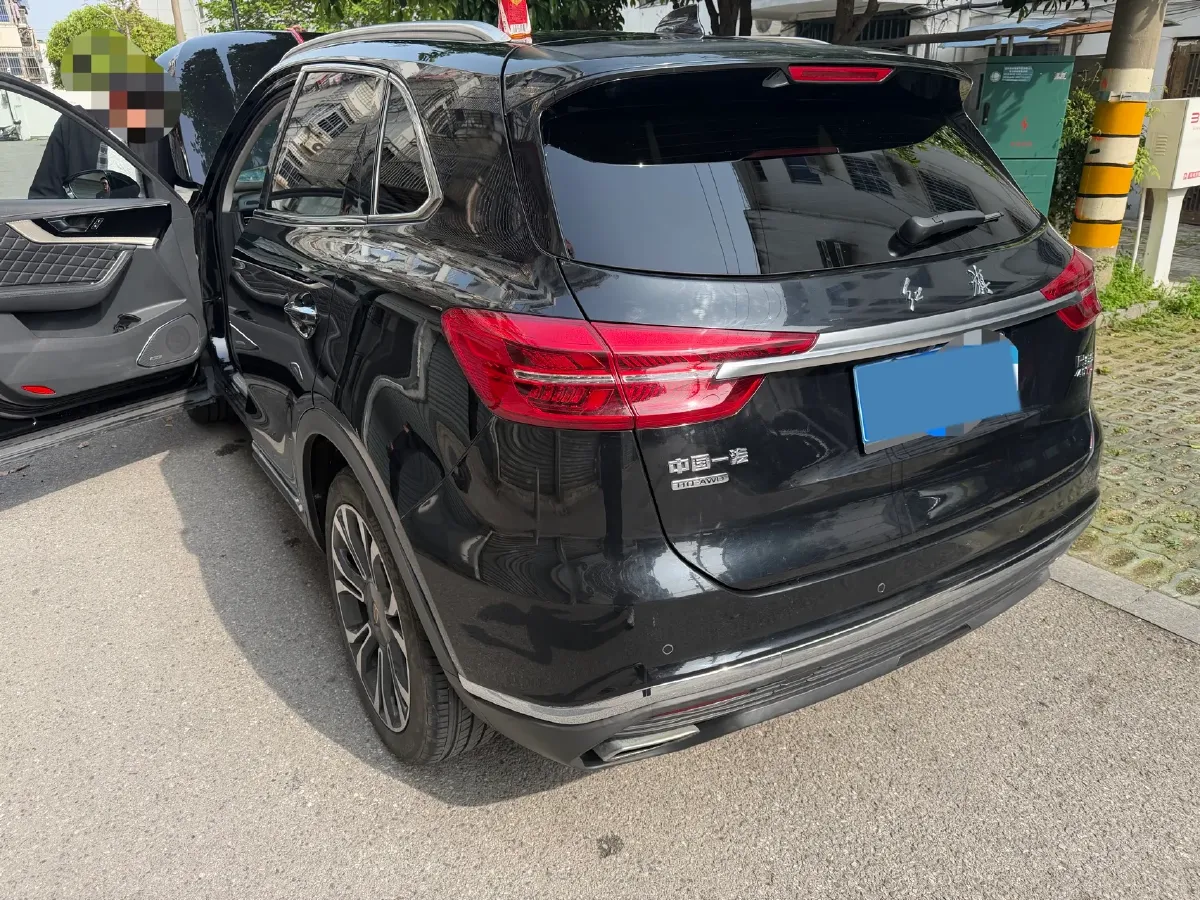 2019 HongQi HS5 2.0T 224HP L4 6AT,autocango,china used car exporter,china ev exporter,chinese used car exporter,chinese used ev exporter
