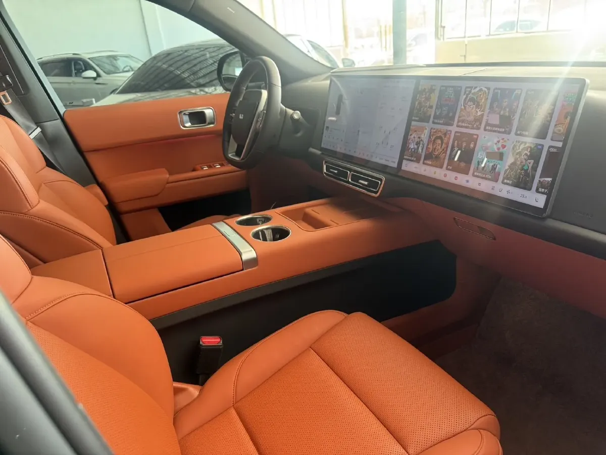 2023 Li L7 Range Extended 154HP REEV 40.9KWH,autocango,china used car exporter,china ev exporter,chinese used car exporter,chinese used ev exporter