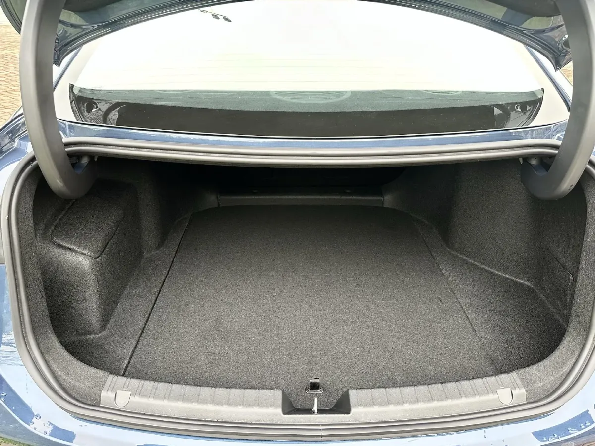 2025 Geely Galaxy A7 1.5L 112HP L4 1DHT PHEV,autocango,china used car exporter,china ev exporter,chinese used car exporter,chinese used ev exporter