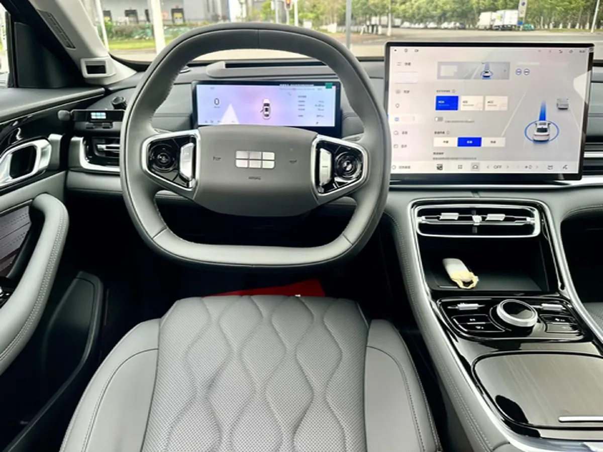 2025 Geely Galaxy A7 1.5L 112HP L4 1DHT PHEV,autocango,china used car exporter,china ev exporter,chinese used car exporter,chinese used ev exporter