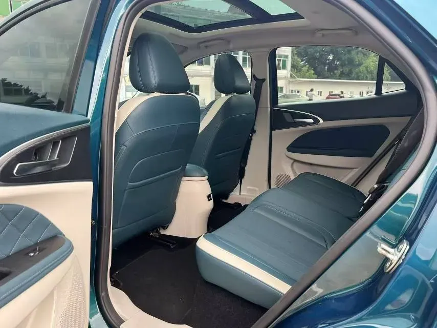 2022 DongFeng Forthing Yacht 1.5T 197HP L4 7DCT,autocango,china used car exporter,china ev exporter,chinese used car exporter,chinese used ev exporter