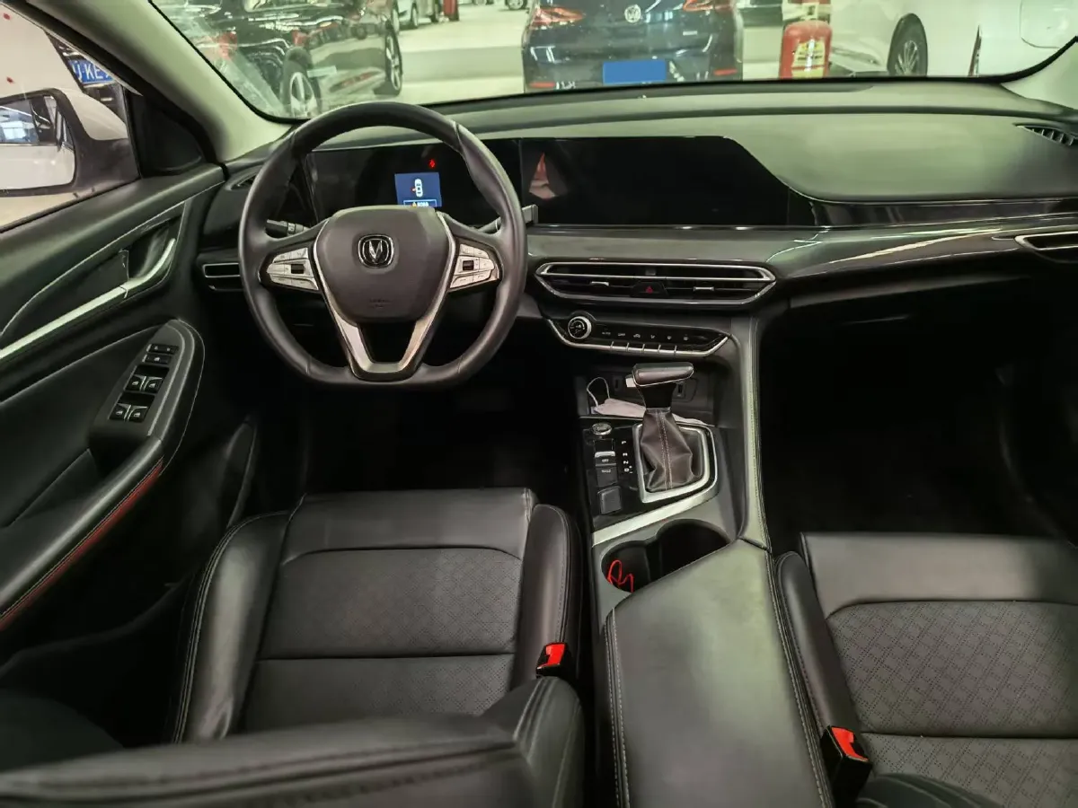 2020 ChangAn Eado 1.4T 158HP L4 7DCT,autocango,china used car exporter,china ev exporter,chinese used car exporter,chinese used ev exporter