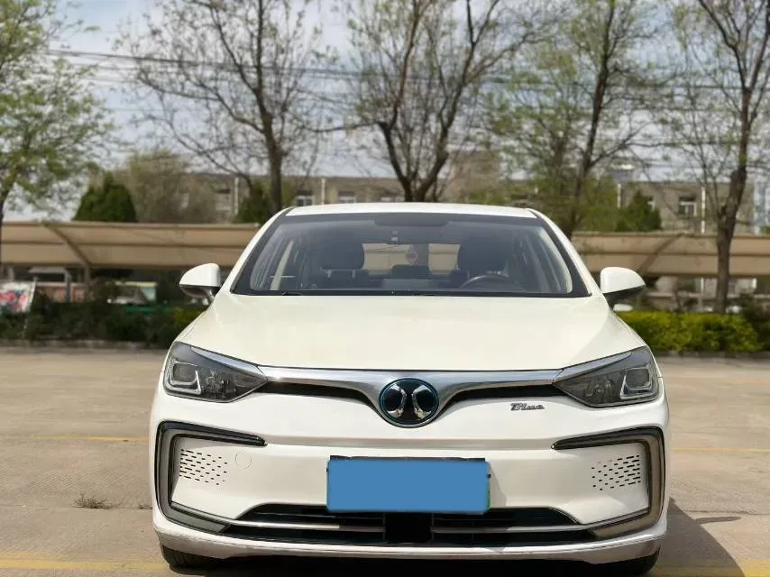 2018 BeiJing Auto EU5 BEV 53.66KWH,autocango,china used car exporter,china ev exporter,chinese used car exporter,chinese used ev exporter