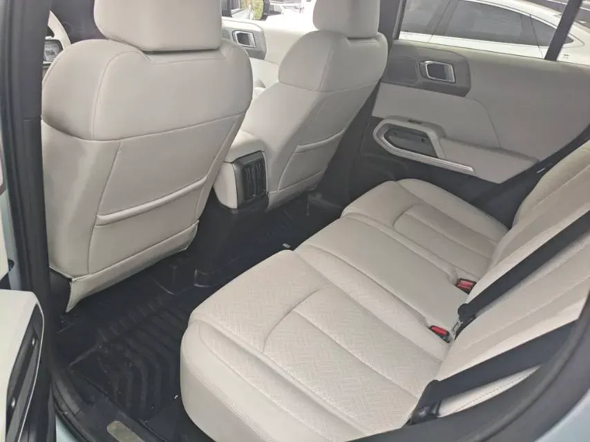 2025 FangChengBao Tai 3 BEV,autocango,china used car exporter,china ev exporter,chinese used car exporter,chinese used ev exporter