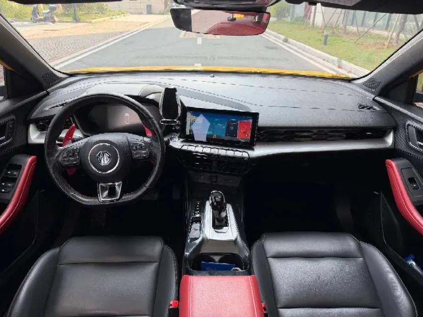 2021 MG 5 1.5T 173HP L4 7DCT,autocango,china used car exporter,china ev exporter,chinese used car exporter,chinese used ev exporter