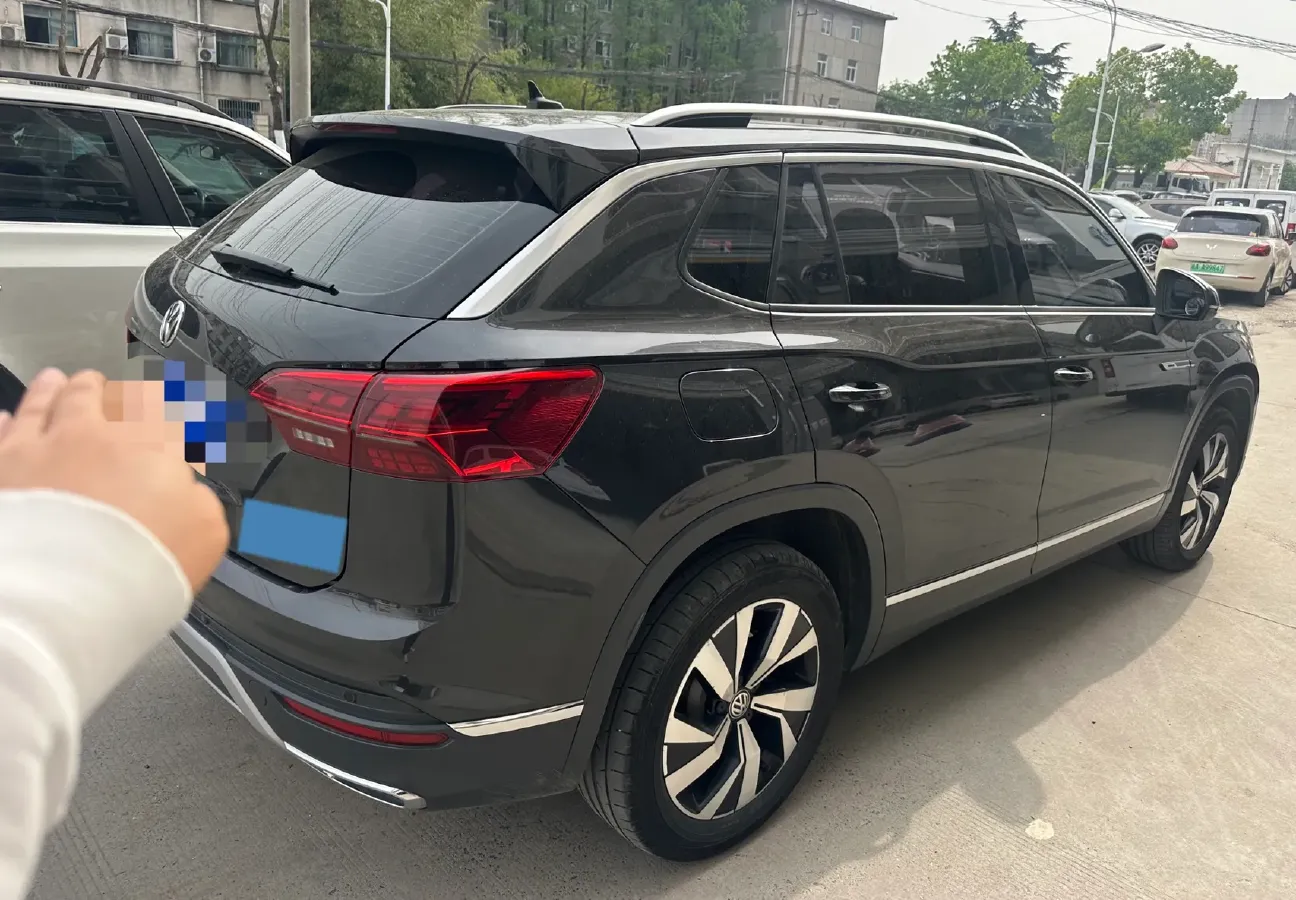 2020 Volkswagen Tayron 2.0T 186HP L4 7DCT,autocango,china used car exporter,china ev exporter,chinese used car exporter,chinese used ev exporter