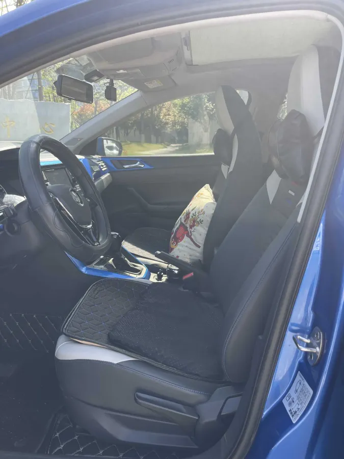 2019 Volkswagen Polo 1.5L 113HP L4 6AT,autocango,china used car exporter,china ev exporter,chinese used car exporter,chinese used ev exporter