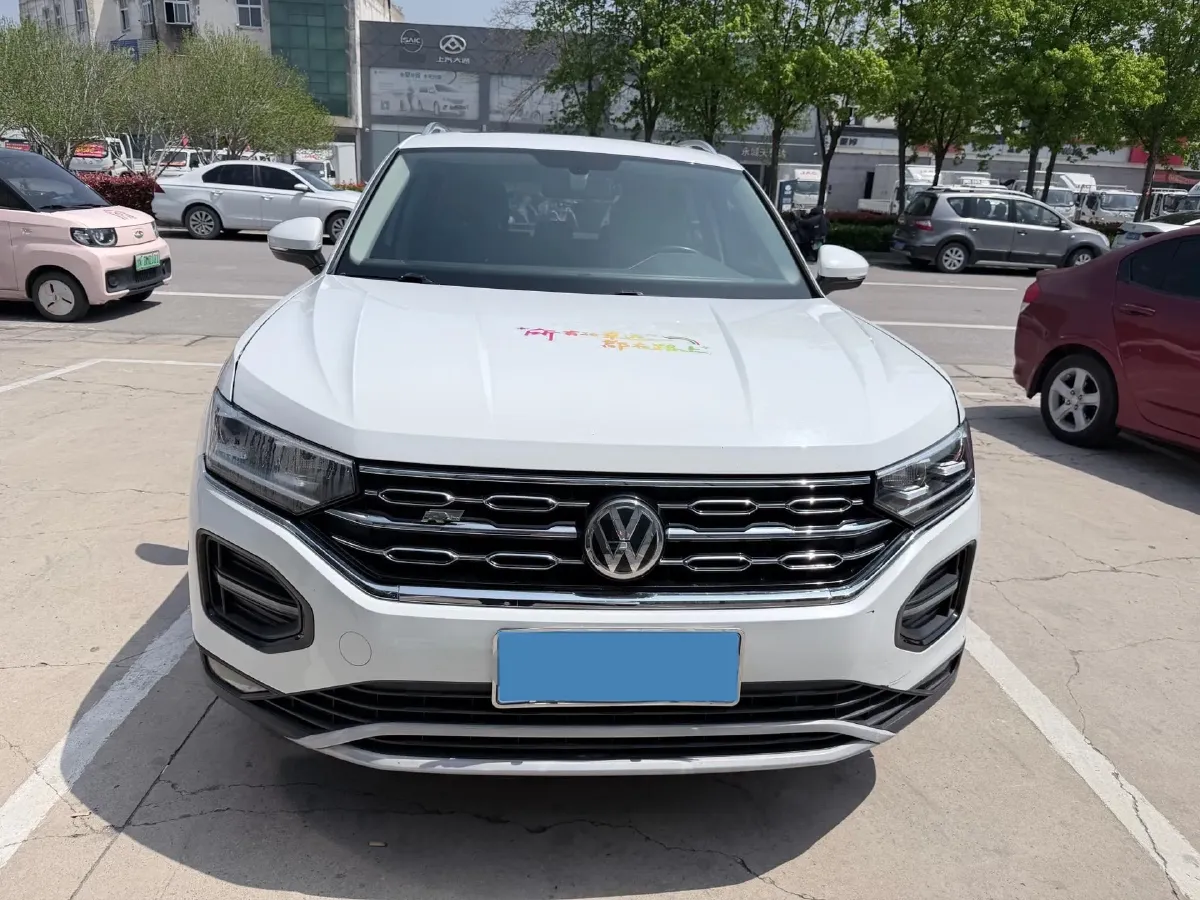 2019 Jeep Cherokee 2.0T 234HP L4 9AT,autocango,china used car exporter,china ev exporter,chinese used car exporter,chinese used ev exporter