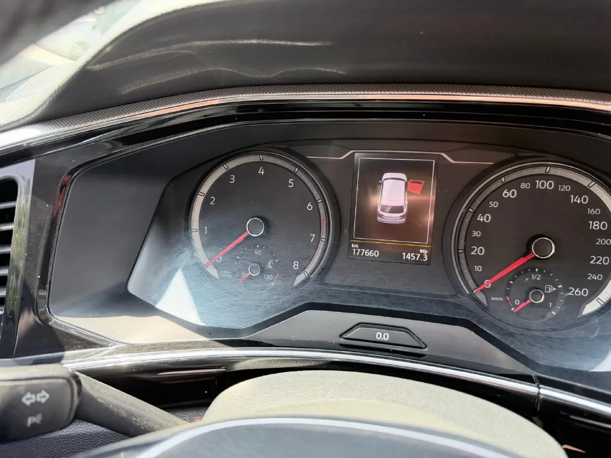 2019 Jeep Cherokee 2.0T 234HP L4 9AT,autocango,china used car exporter,china ev exporter,chinese used car exporter,chinese used ev exporter