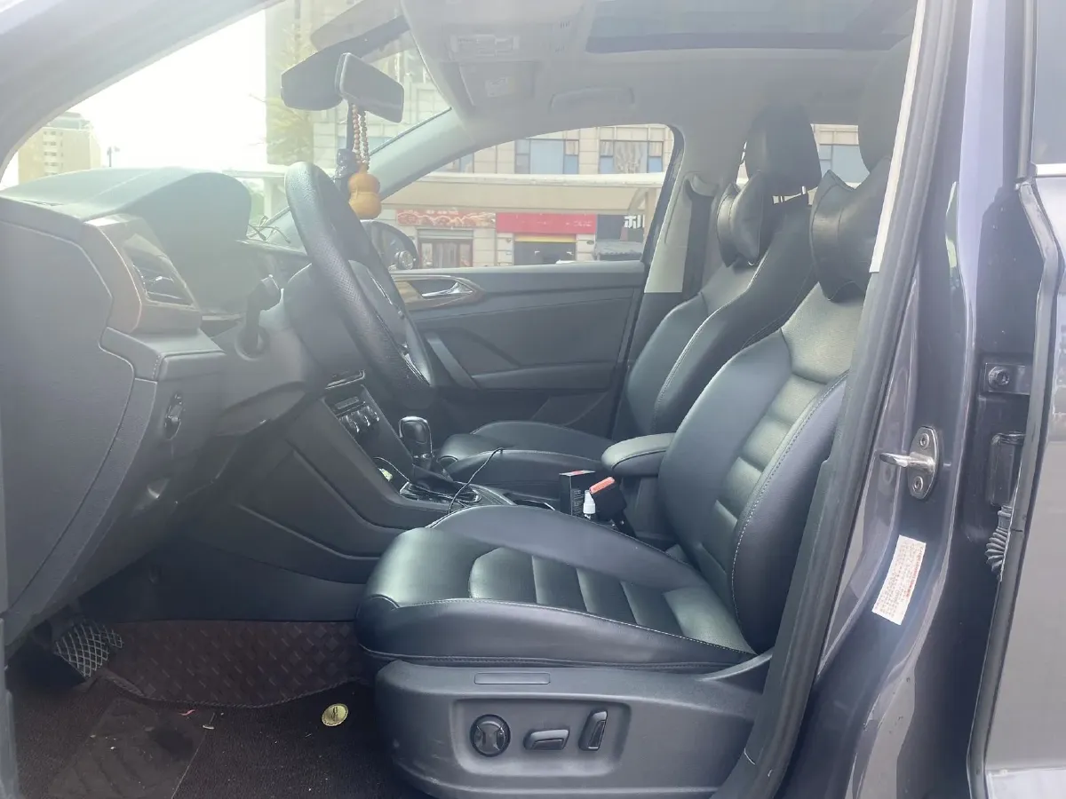 2021 Volkswagen Tharu 1.4T 150HP L4 7DCT,autocango,china used car exporter,china ev exporter,chinese used car exporter,chinese used ev exporter