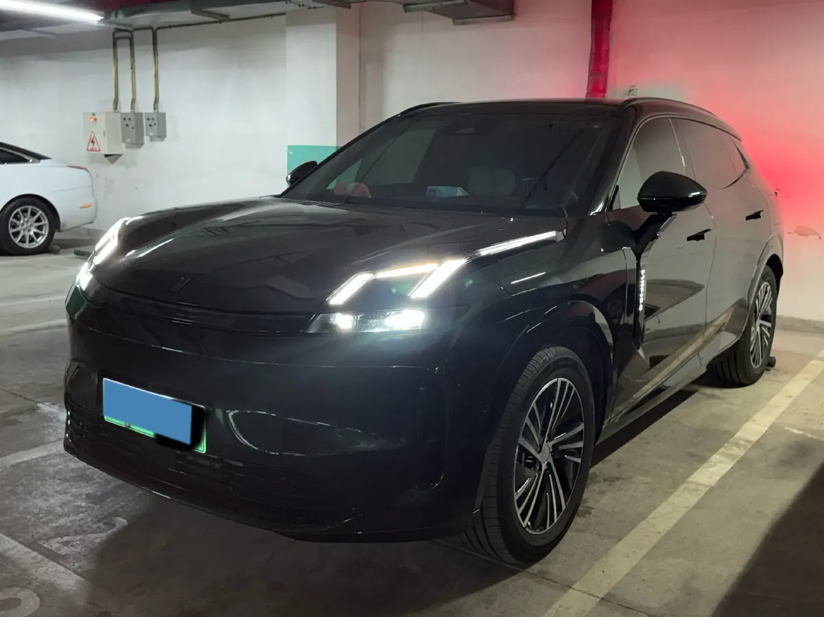 2025 LYNK&CO 08 EM-P 1.5T 163HP L4 3DHT PHEV 21.2KWH,autocango,china used car exporter,china ev exporter,chinese used car exporter,chinese used ev exporter