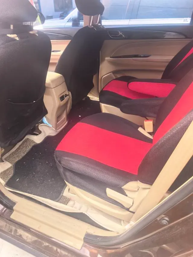 2016 BaoJun 730 1.5L 112HP L4 5MT,autocango,china used car exporter,china ev exporter,chinese used car exporter,chinese used ev exporter