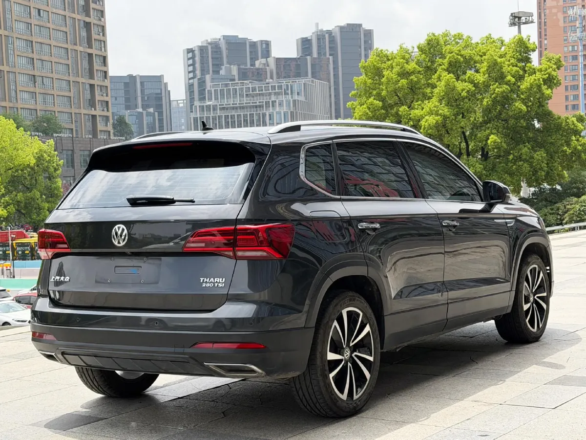 2019 MINI MINI 1.5T 102HP L3 7DCT,autocango,china used car exporter,china ev exporter,chinese used car exporter,chinese used ev exporter