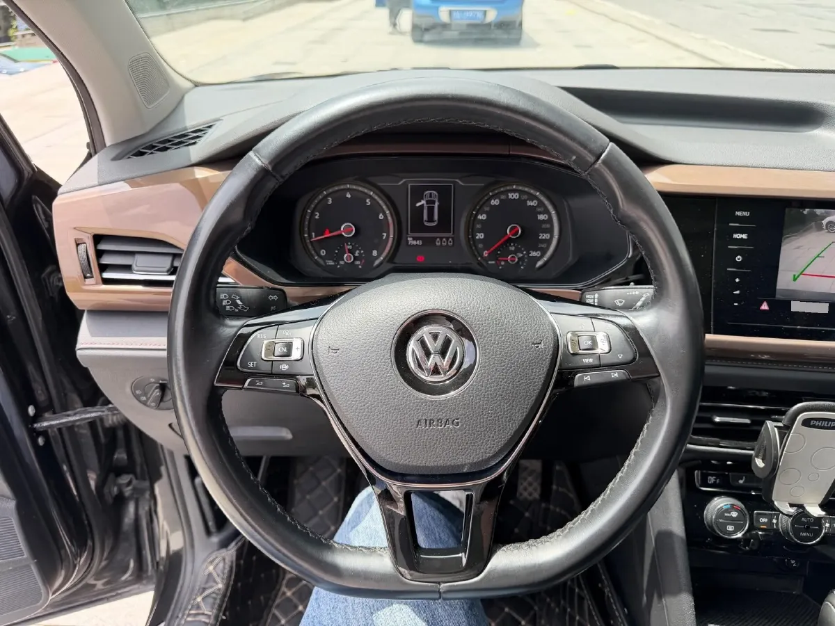 2019 MINI MINI 1.5T 102HP L3 7DCT,autocango,china used car exporter,china ev exporter,chinese used car exporter,chinese used ev exporter