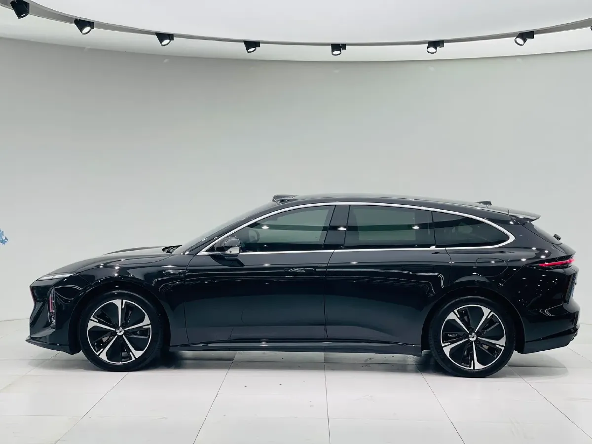 2024 NIO ET5T BEV 75KWH,autocango,china used car exporter,china ev exporter,chinese used car exporter,chinese used ev exporter